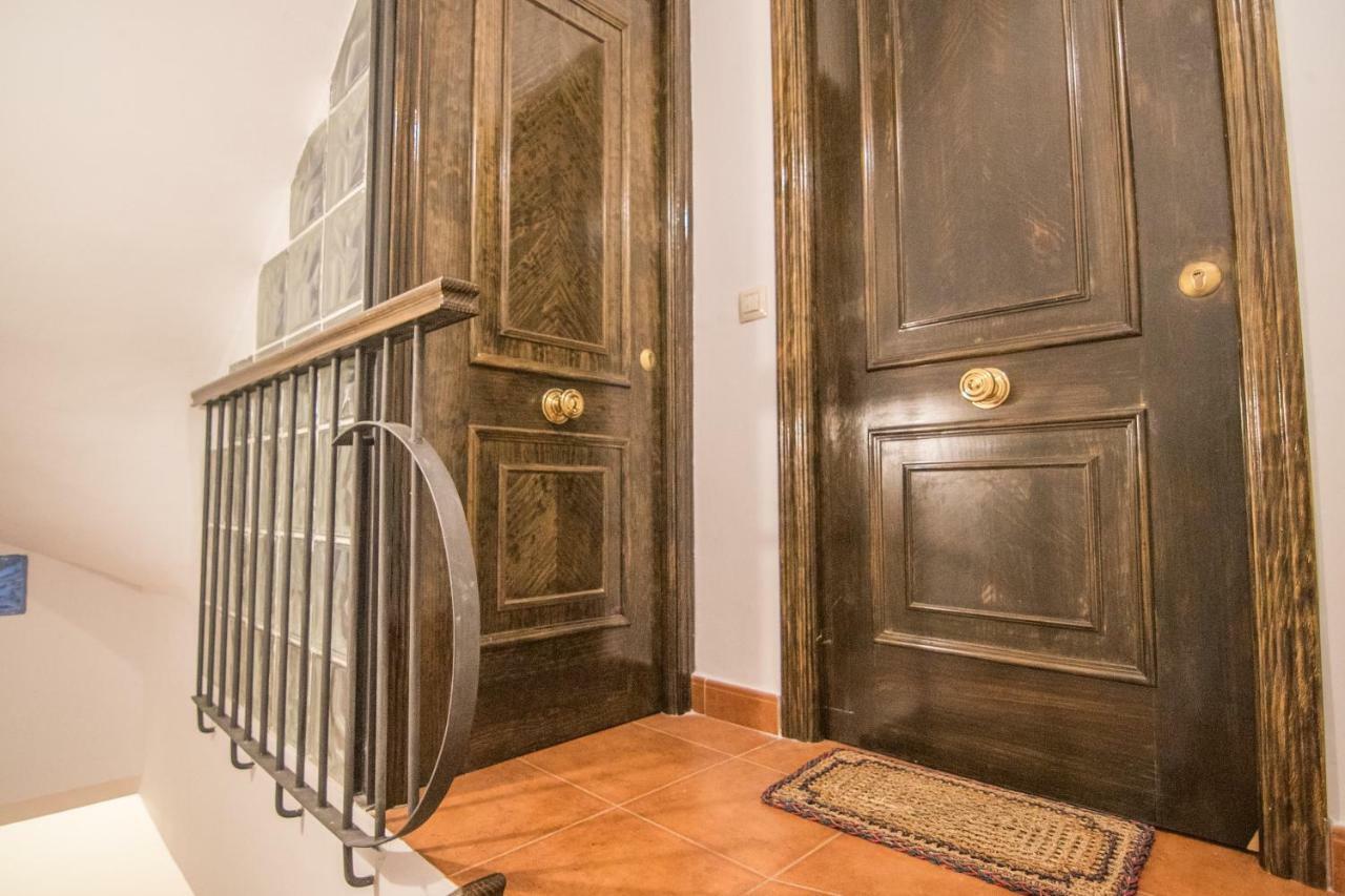 Tuguest Plaza Nueva Apartment 格拉纳达 外观 照片